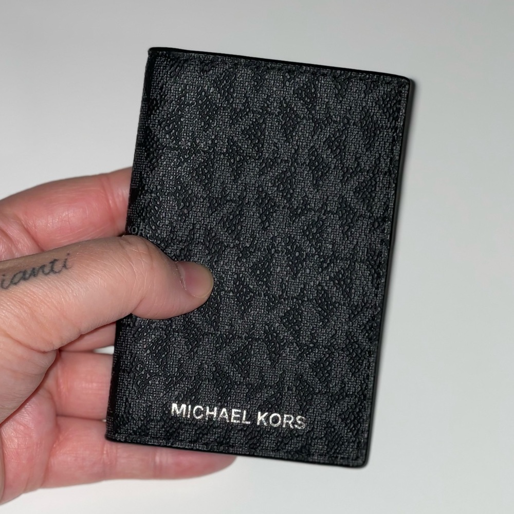Michael Kors Card Holder
